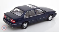 1:18 Triple 9 1996 Volvo 960