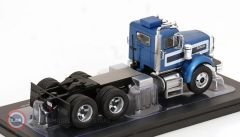 1:43 IXO 1965 Autocar A 64