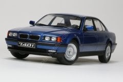 1:18 1994 BMW 740i E38 series 1