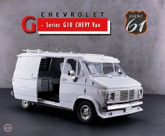 1:18 1976 Chevrolet G-Series van