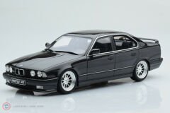 1:18 1989 BMW M5 Hartge H5 V12 (E34) Sedan Diamond Black Metallic