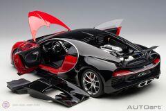 1:12 2017 Bugatti Chiron (Italian Red  Nocturne Black)