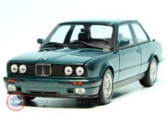 1:43 1989 BMW 3-SERIES (E30)