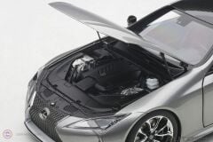 1:18 2016 Lexus LC 500 (Sonic Titanium Metallic)