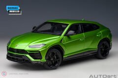 1:18 2018 Lamborghini Urus (Verde Selvans)