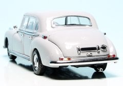 1:43 1951 Mercedes Benz 300 W186