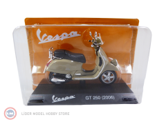 1:18 2006 Vespa GT 250