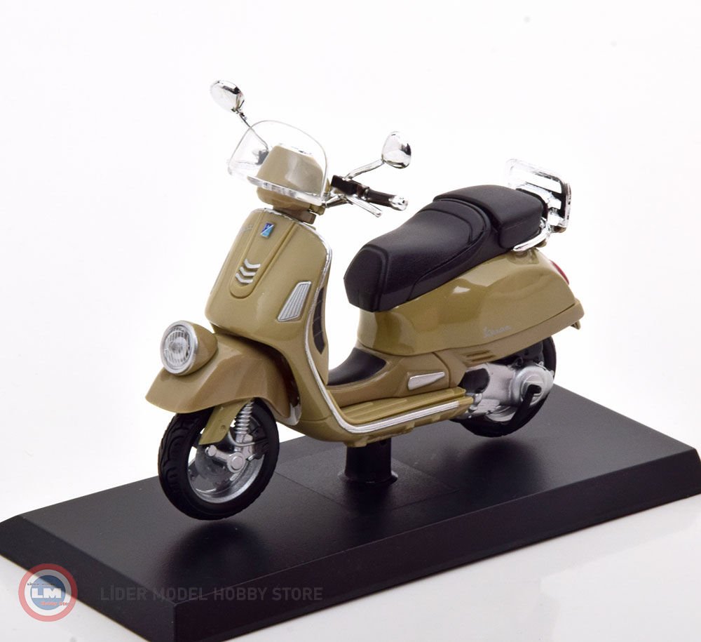 1:18 2006 Vespa GT 250