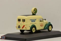 1:43 1951 Fiat 1100 ELR - Galbani