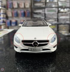 1:18 2015 Mercedes Benz S Class Coupe - Kusurlu