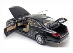 1:18 2006 Mercedes Benz CL Class Coupe