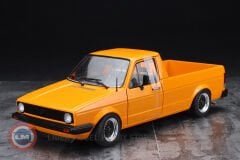 1:18 1982 Volkswagen Caddy