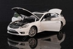 1:18 2007 Mercedes Benz CL Class CL63 AMG