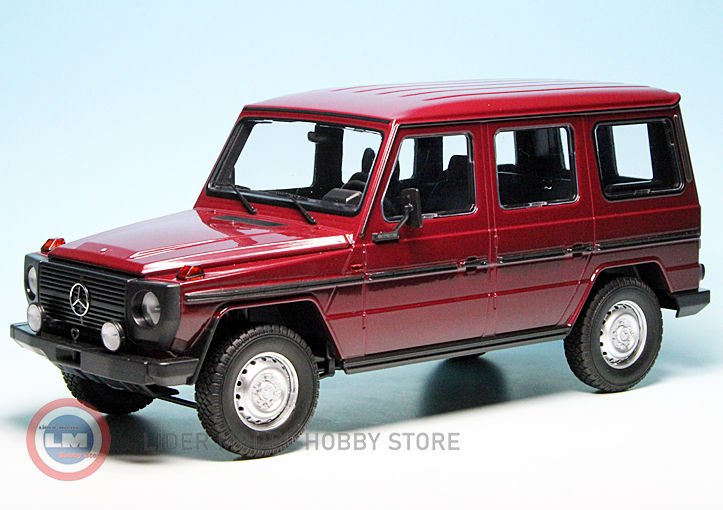 1:18 1980 Mercedes Benz G Model Long W460