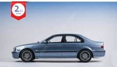 1:18 2002 BMW M5 E39