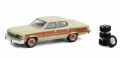 1:64 1978 AMC Matador Barcelona The Hobby Shop Serisi