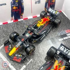 1:43 Red Bull Racing F1 Set  - 4 lü Formula 1 Seti