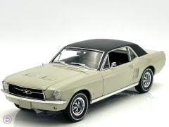 1:18 1967 Ford Mustang Coupe She Country Special