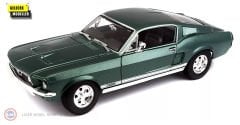 1:18 Maisto 1967 Ford MUSTANG GTA FASTBACK