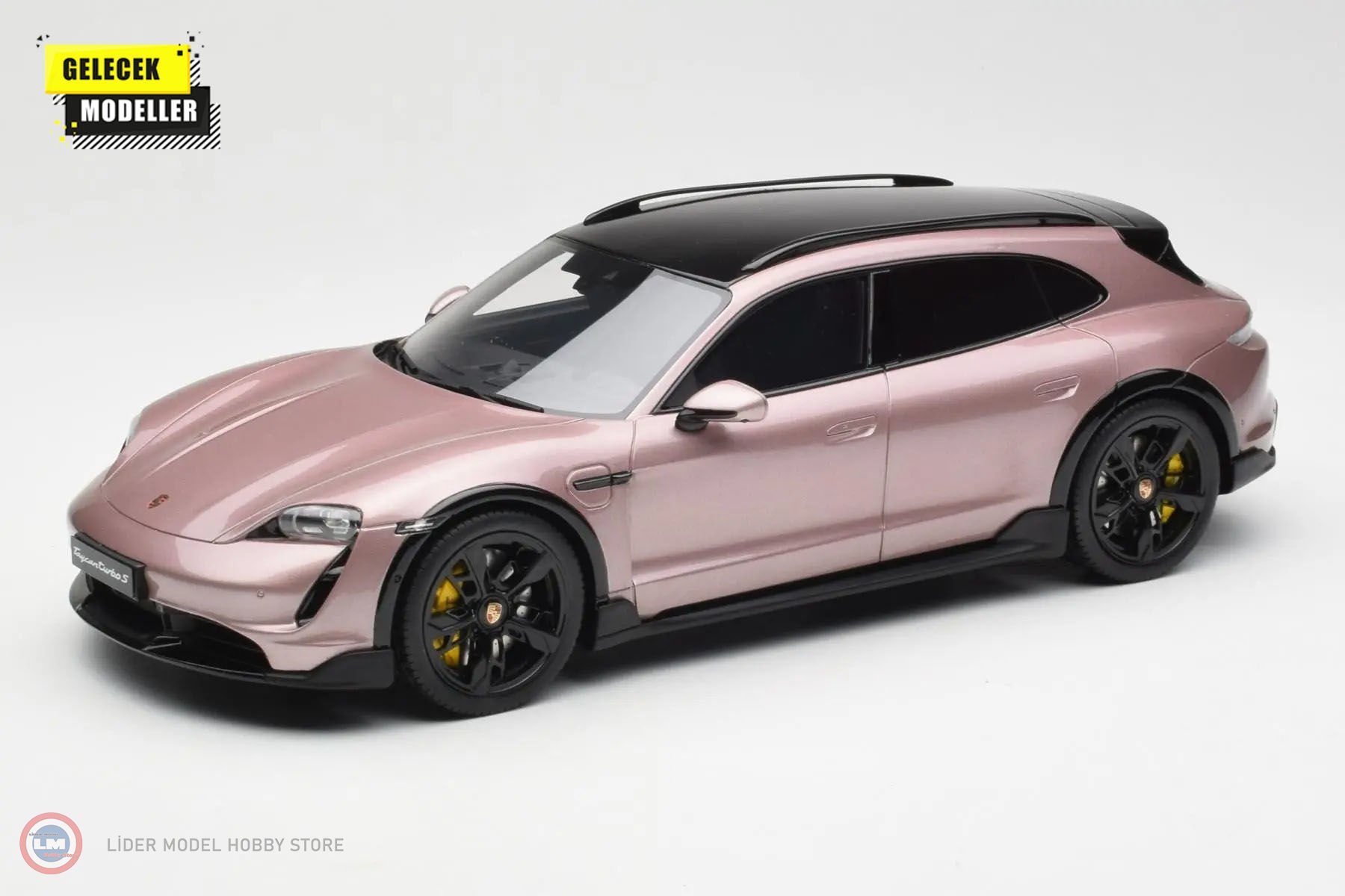 1:18 2022 Porsche Taycan Turbo S Cross Turismo Pink