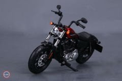 1:18 2018 Harley Davidson Forty-Eight Special