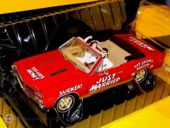 1:18 1967 Chevrolet Chevelle SS Cabrio 'Just Married'