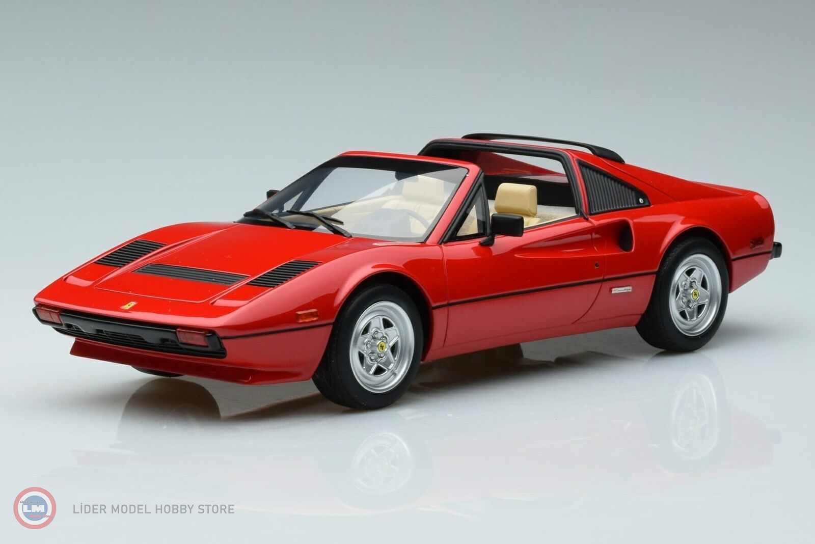 1:18 1982 Ferrari 308 GTS QV