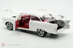 1:18 1957 Chevrolet Belair 150 Restomod