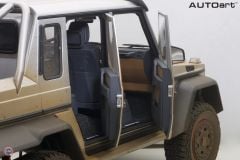 1:18 2013 Mercedes-Benz G63 AMG 6×6 Muddy Versiyon