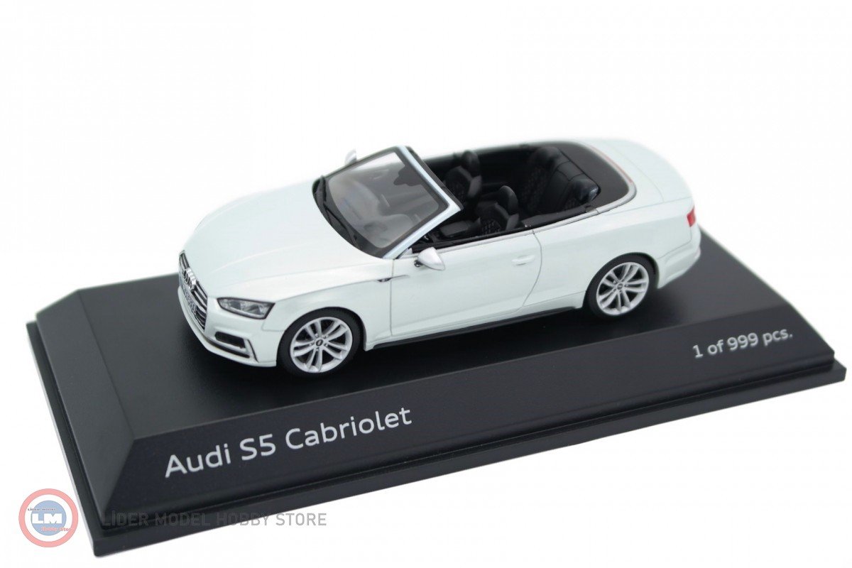 1:43 2016 Audi S5 Cabriolet