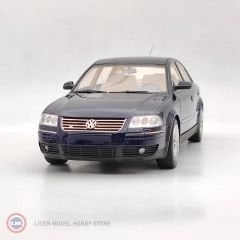 1:18 2001 Volkswagen Passat W8 Limousine