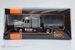 1:43 1988 GMC General SBFA Big Sleeper