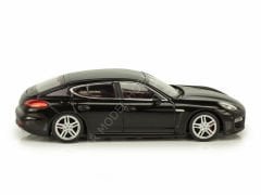 1:43 2013 Porsche Panamera Turbo