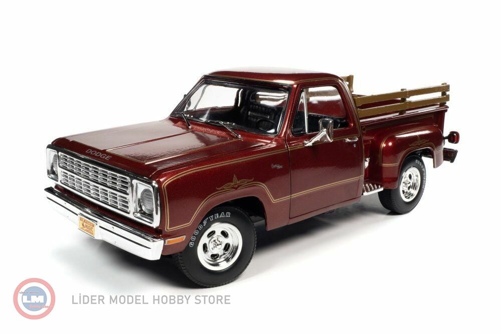 1:18 1979 Dodge D100 Stepside Warlock II