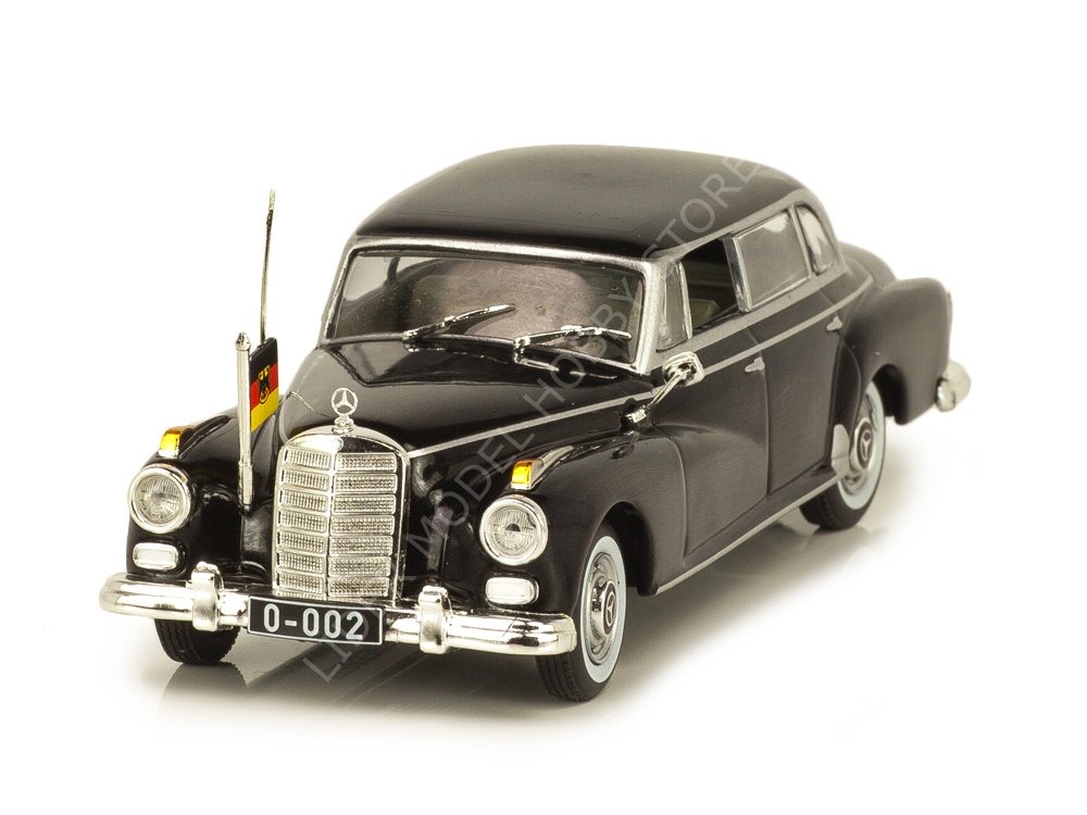 1:43 1962 Mercedes 300D W189