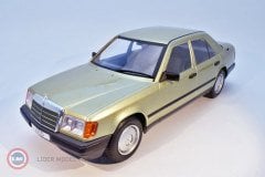1:18 1984 Mercedes Benz 200 D W124