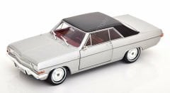 1:24 1965 Opel Diplomat A V8 Coupe