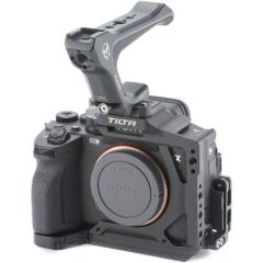 TILTA  Camera Cage for Sony a7R V Half Cage Lightweight Kit Black - TA-T46-A-B