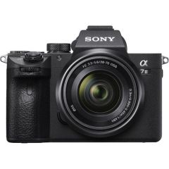 Sony A7 III Body + 28-70mm OSS Lensli Aynasız Fotoğraf Makinesi