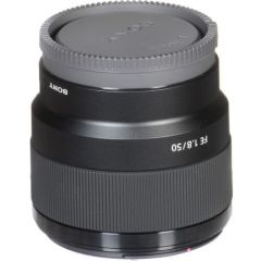 Sony FE 50mm F1.8 FullFrame Lens (Sony Eurasia Garantili)