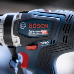 BOSCH GSR 18V-150 C Kömürsüz Şarjlı Matkap 18 Volt 8.0 Ah
