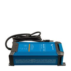 Victron Energy Blue Smart IP 22 Charger 12/30 (1) Akü Şarj Cihazı