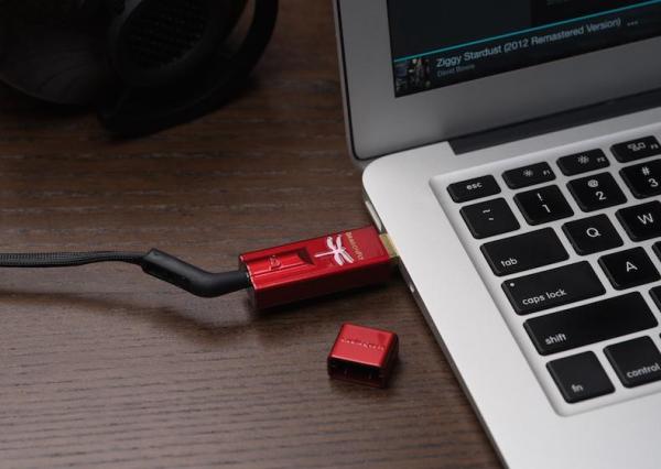 AUDIOQUEST Dragonfly RED USB Digital-Audio Converter