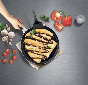 TEFAL TİTANYUM 2X XL FORCE DİFÜZYON TABANLI KREM TAVA 25 CM