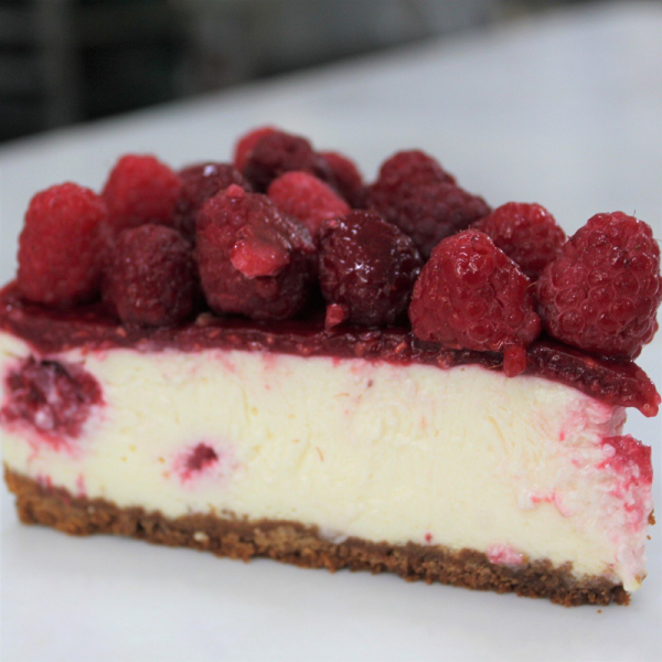 Böğürtlenli/Frambuazlı Cheesecake Bütün(Şeker İlavesiz ve Glutensiz)