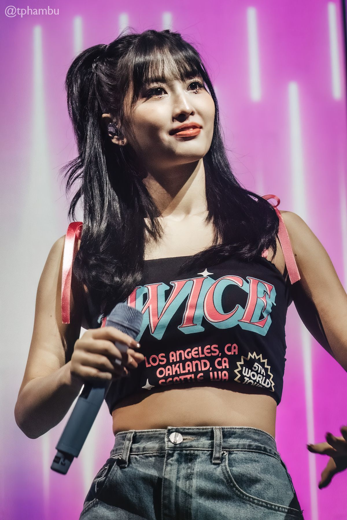 Twice Konser Crop Tshirt