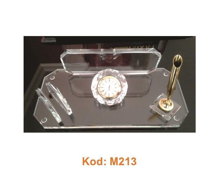 M213 Kristal  İsimlik