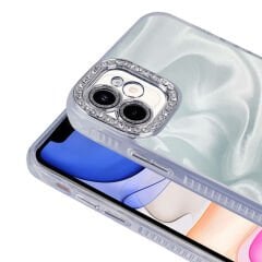 iPhone 11 Kılıf Airbagli Parlak Taş Detay Tasarımlı Esila Kapak
