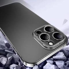 iPhone 15 Pro Max Kılıf Toz Önleyici Helo Kapak