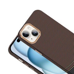 iPhone 14 Kılıf Kablosuz Şarj Özellikli Karbon Fiber Görünümlü Gros Kapak